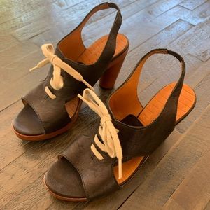 Chie Mihara Size 38 Clog Heel Laced Shoe